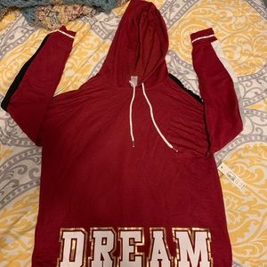 NWT Maroon “DREAM” hoodie- size large 11-13 KIDS!!!